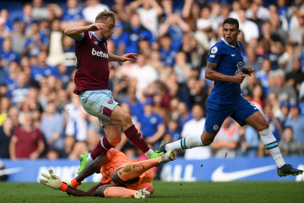 Chelsea FC v West Ham United - Premier League