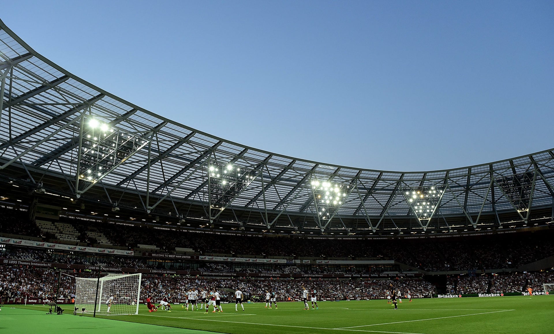 West Ham United v FC Astra Giurgiu - UEFA Europa League
