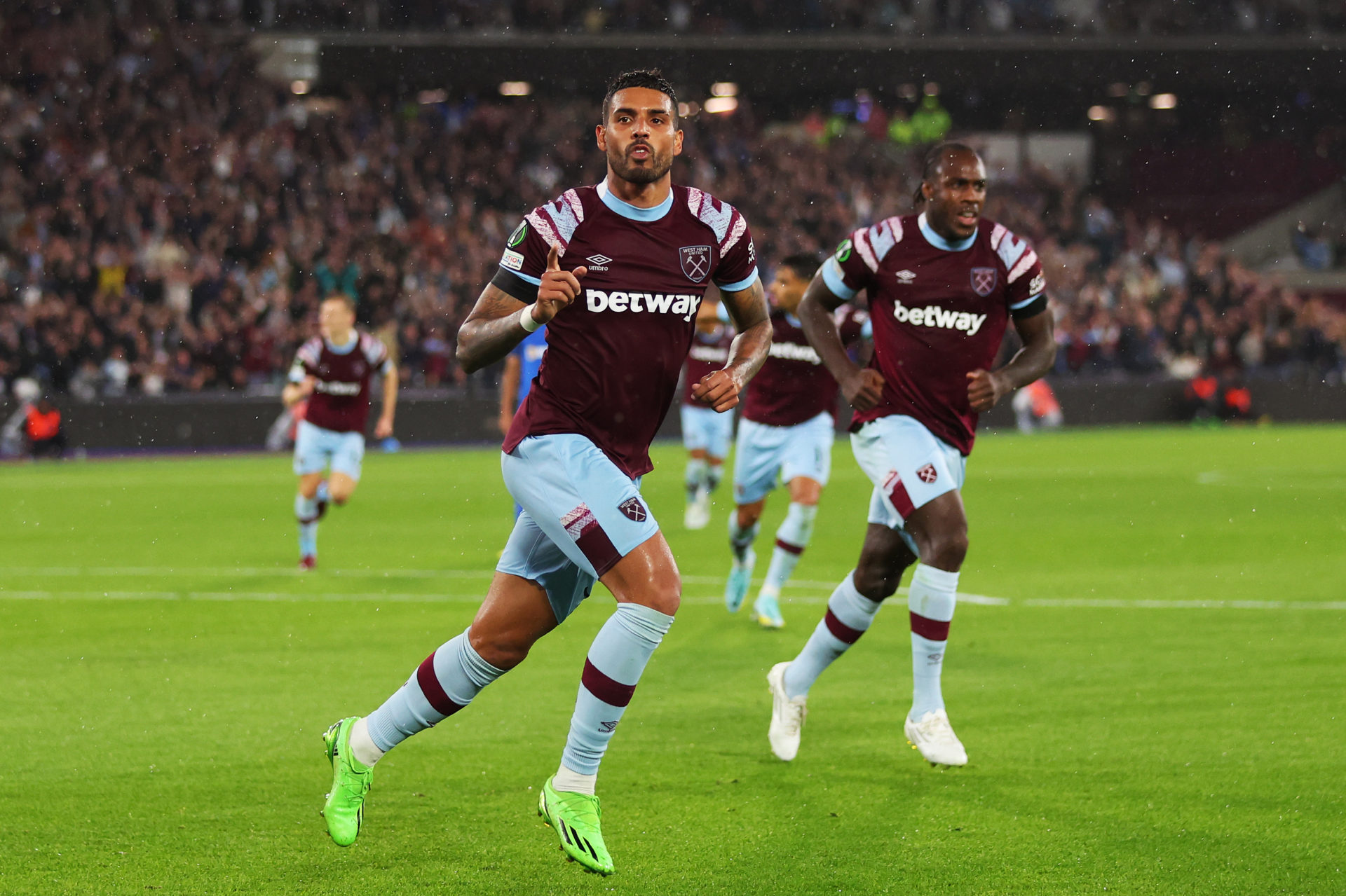 West Ham United v FCSB: Group B - UEFA Europa Conference League