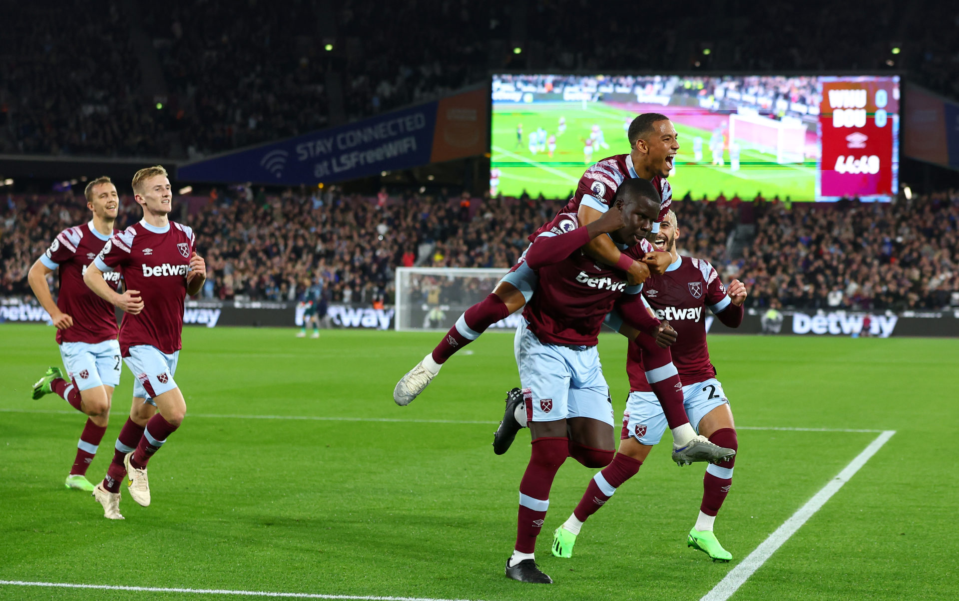 West Ham United v AFC Bournemouth - Premier League