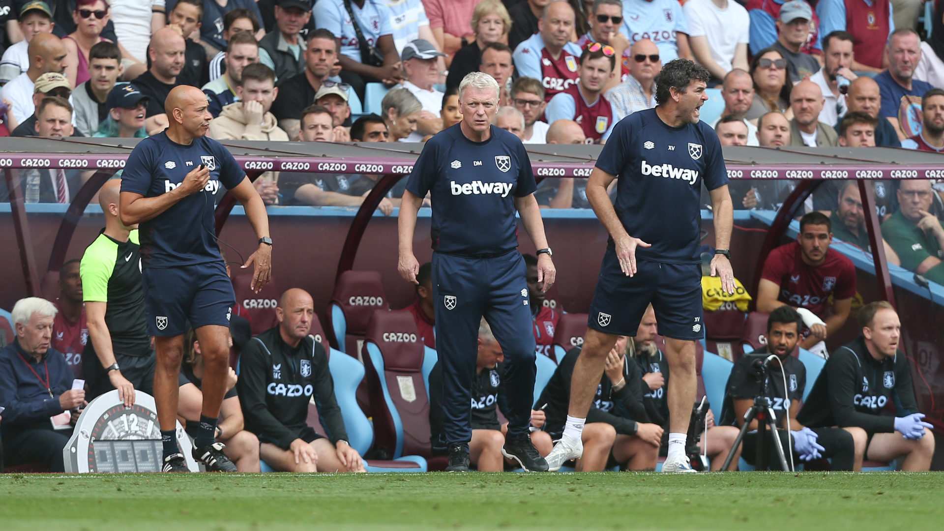 New 4-2-2-2 formation could save David Moyes his job as West Ham manager