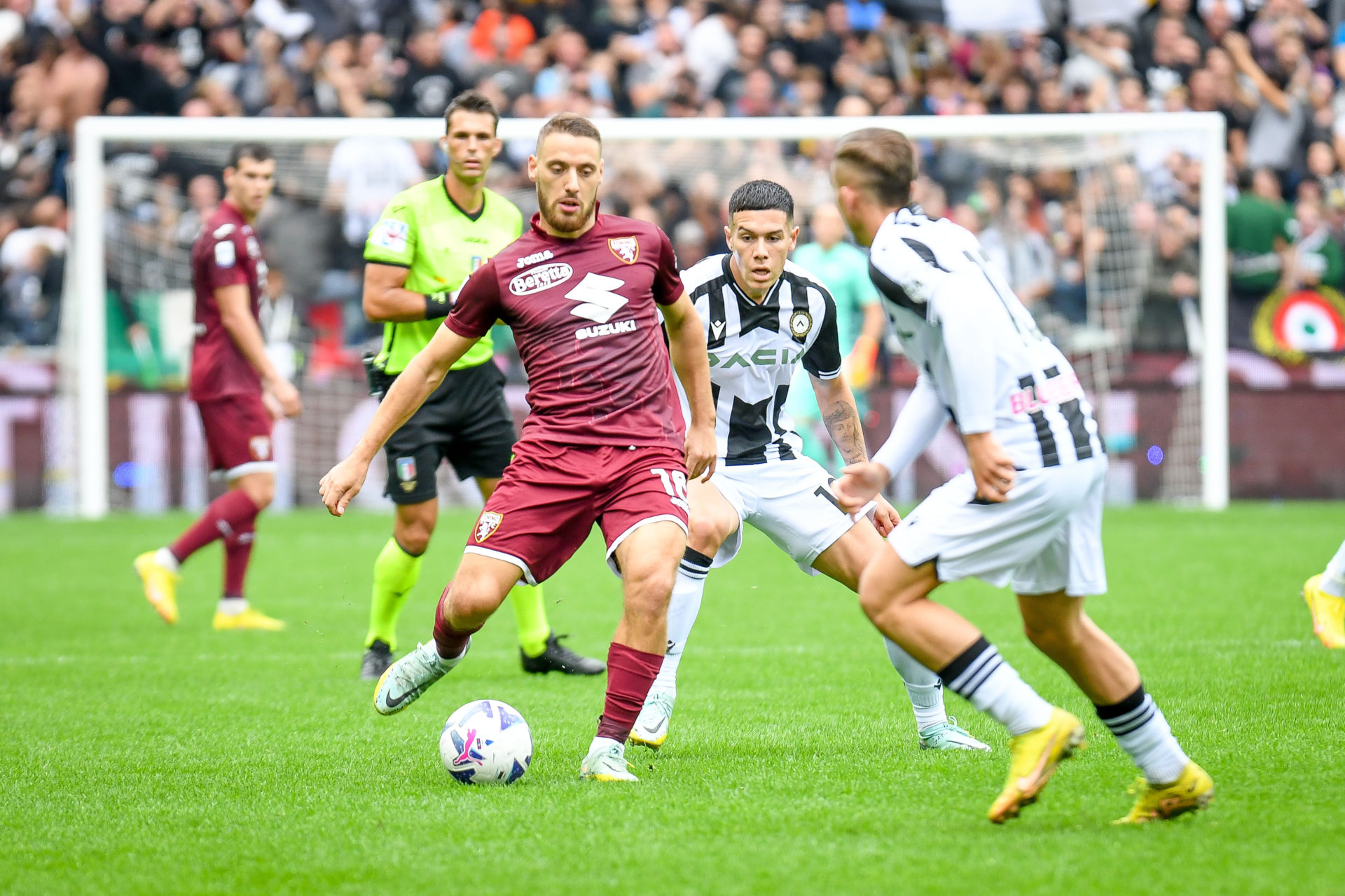 Nikola Vlasic takes aim at West Ham as star explains how Torino move gave  him his freedom back