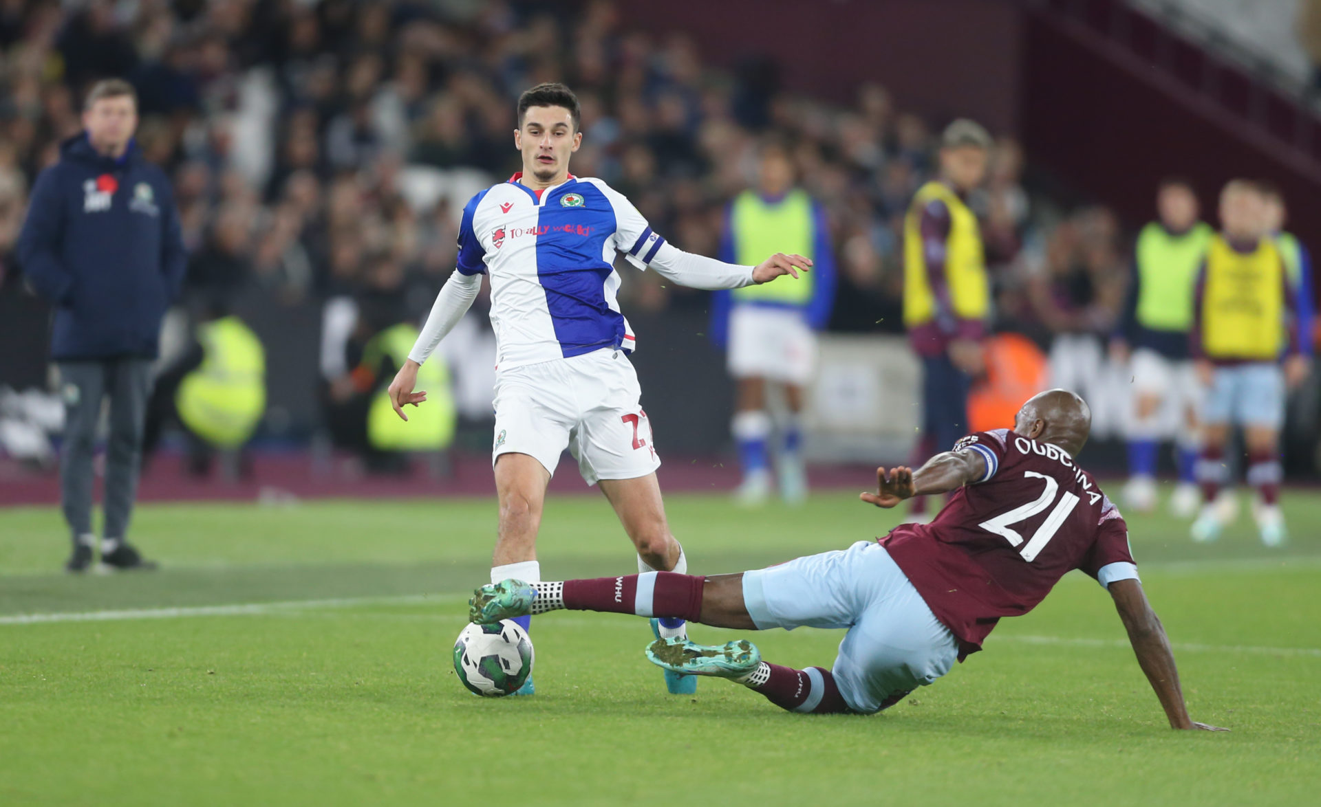 West Ham United v Blackburn Rovers - Carabao Cup Third Round
