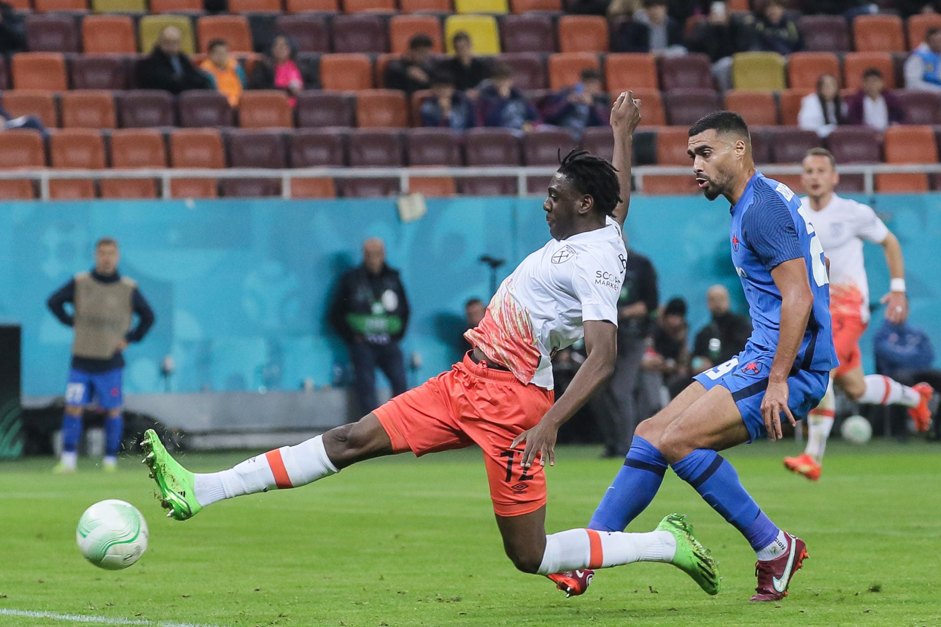 FCSB v West Ham United: Group B - UEFA Europa Conference League