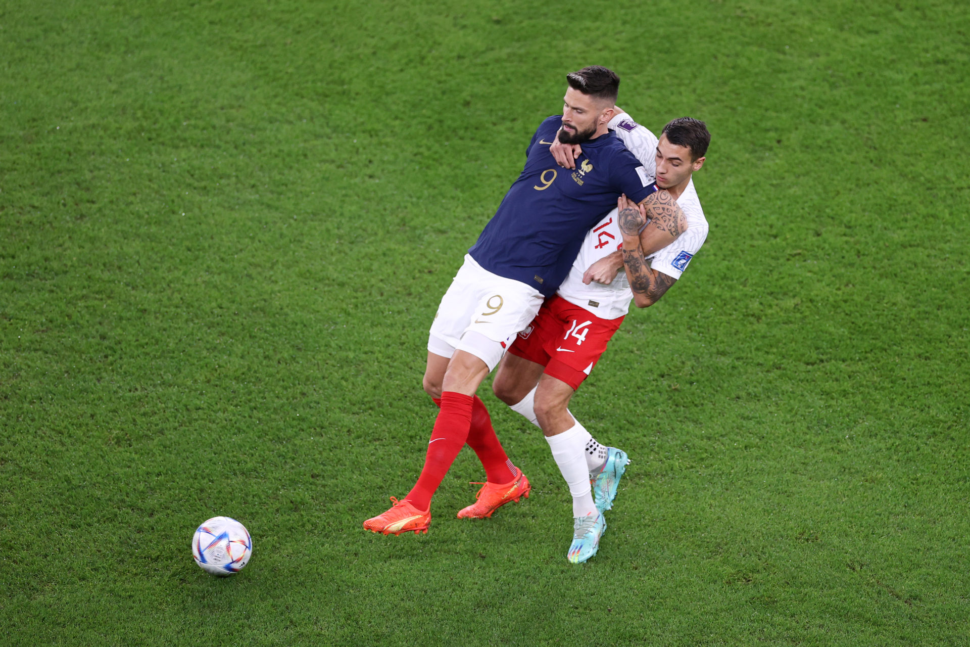 France v Poland: Round of 16 - FIFA World Cup Qatar 2022