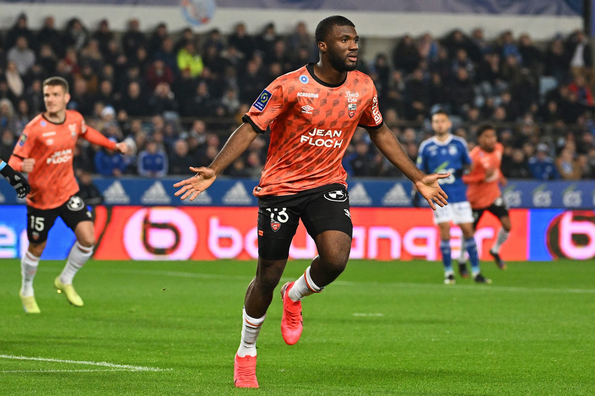 FBL-FRA-LIGUE1-STRASBOURG-LORIENT