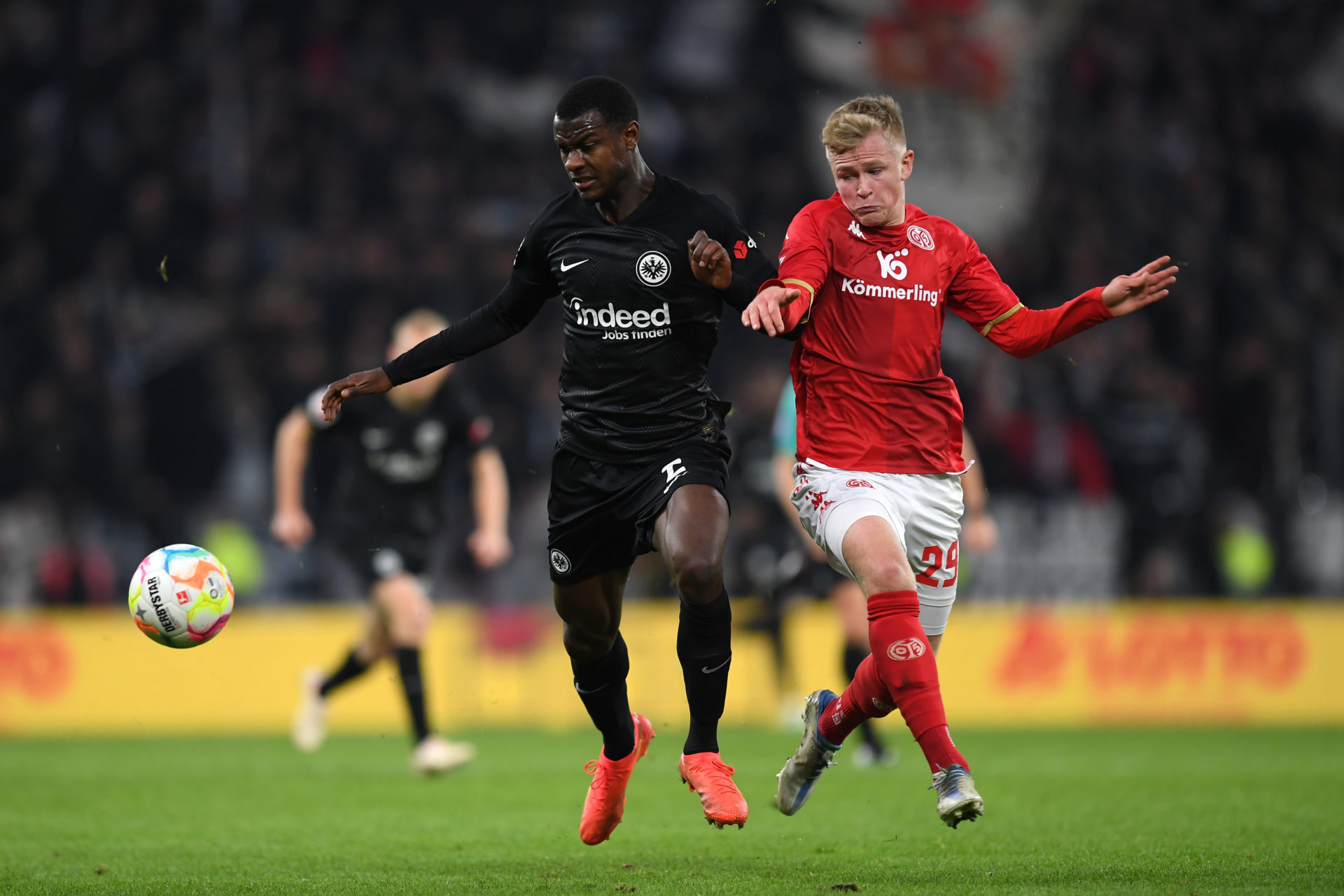 1. FSV Mainz 05 v Eintracht Frankfurt - Bundesliga