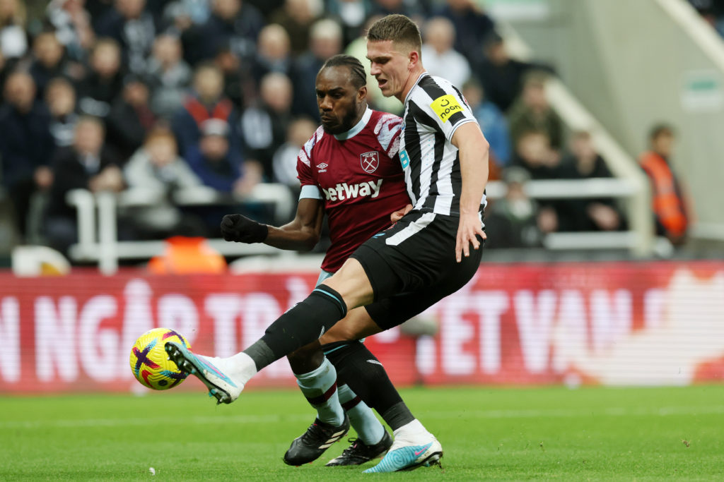 Newcastle United v West Ham United - Premier League