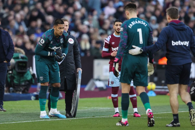 Can West Ham use emergency goalkeeper loan if anything should happen to Alphonse Areola after the injury to Lukasz Fabianski?