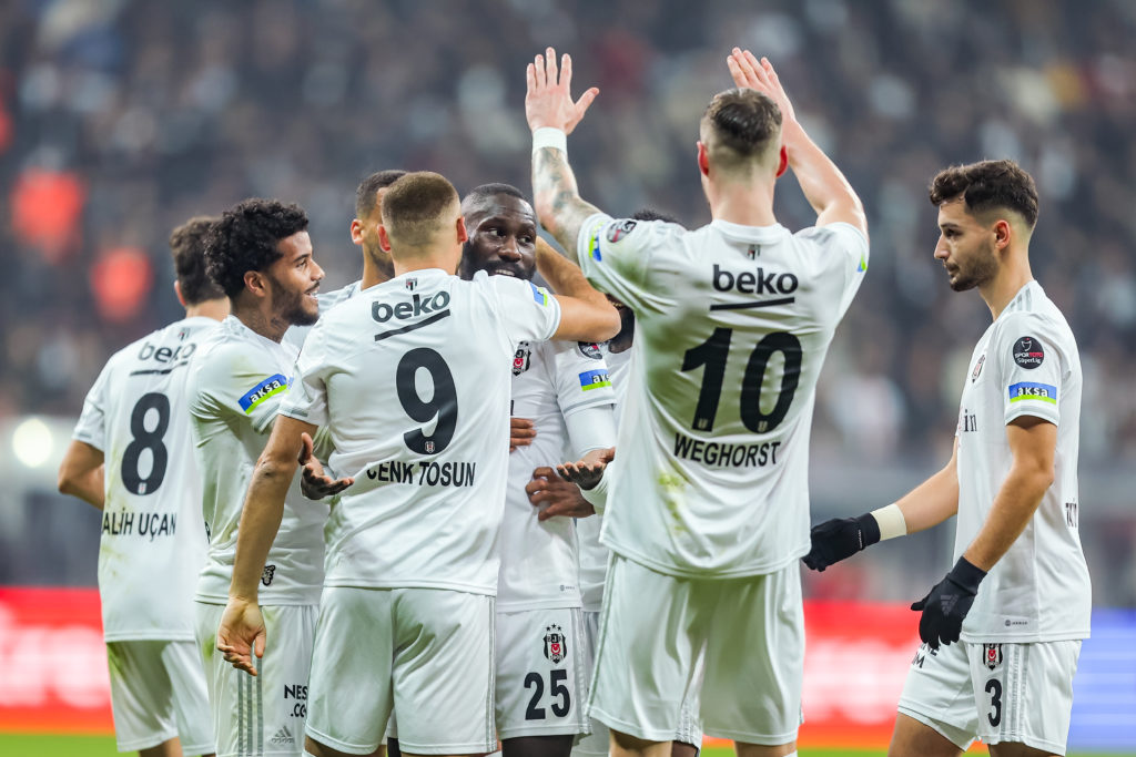 Besiktas v Adana Demirspor - Super Lig
