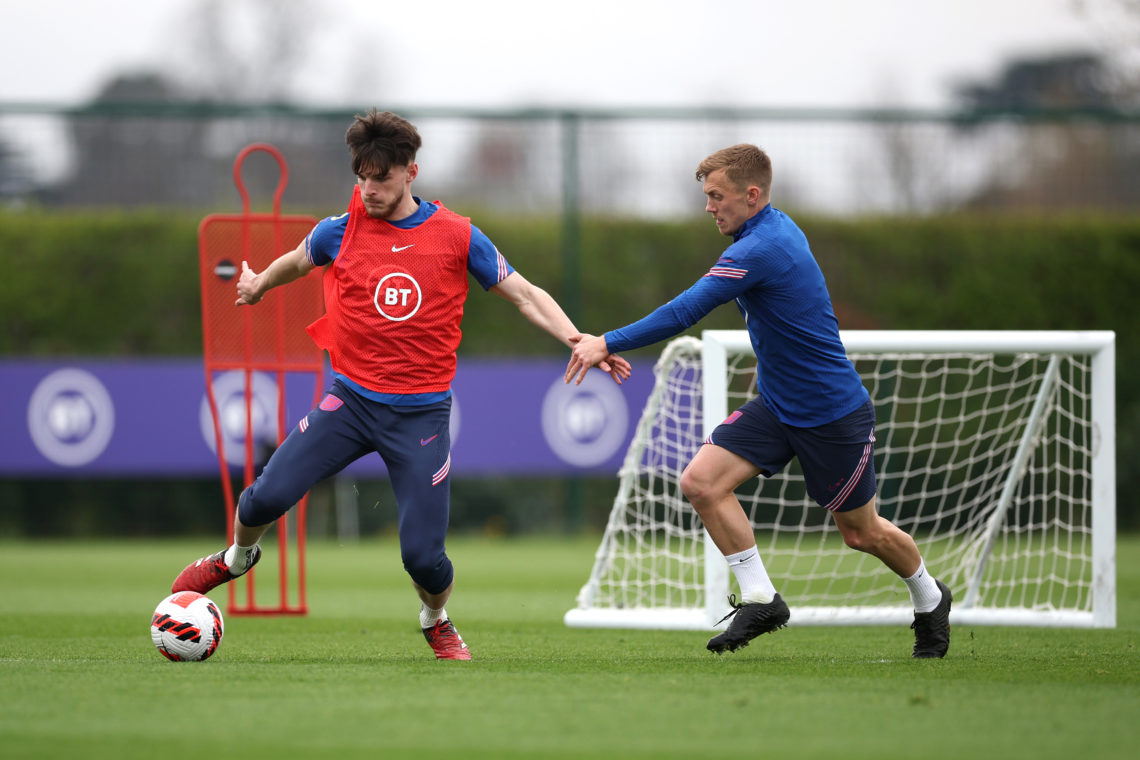 Experts row over West Ham star James Ward-Prowse and Arsenal's Declan ...