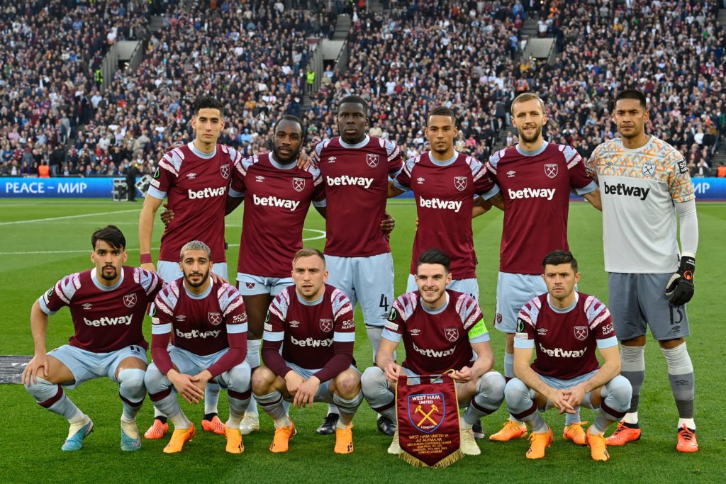 Carlton Cole raves about one West Ham United player during clash with AZ Alkmaar