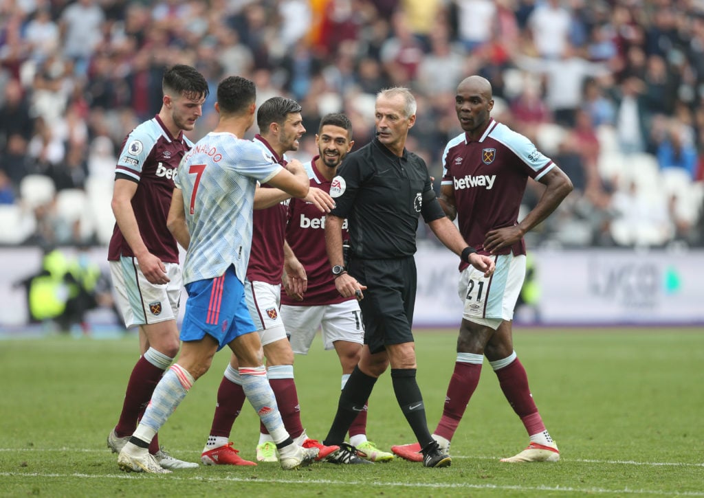 Manuel Lanzini hints at West Ham exit