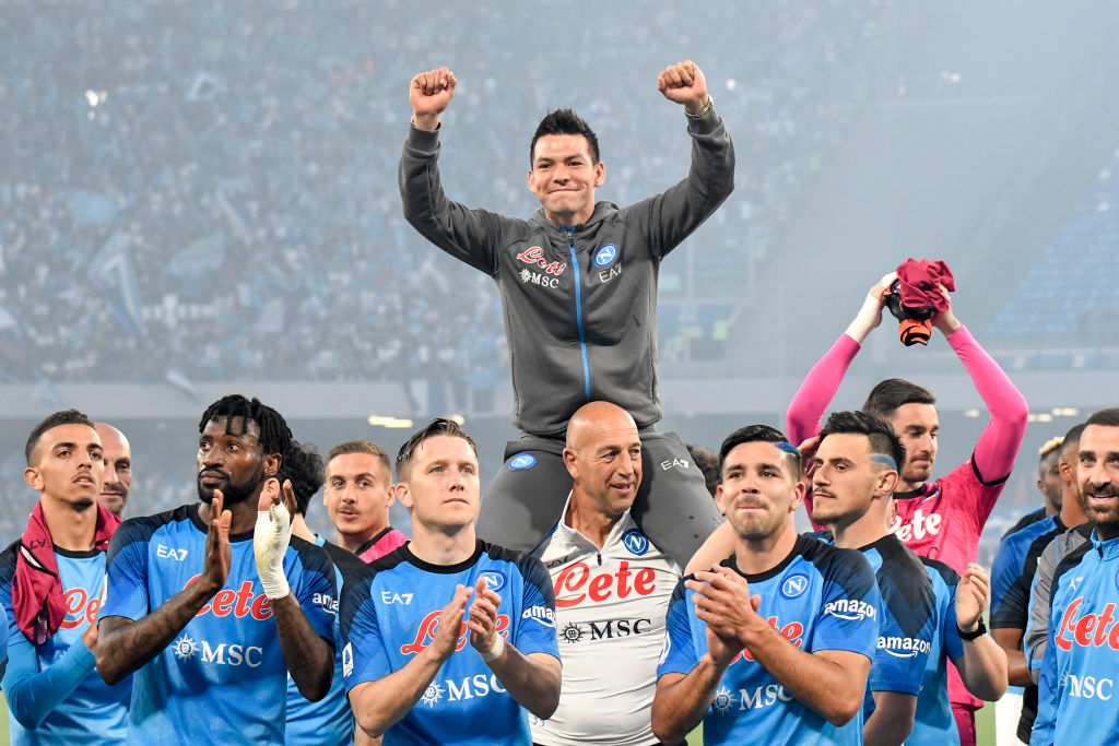 Hirving Lozano of SSC Napoli and teammates celebrate the
