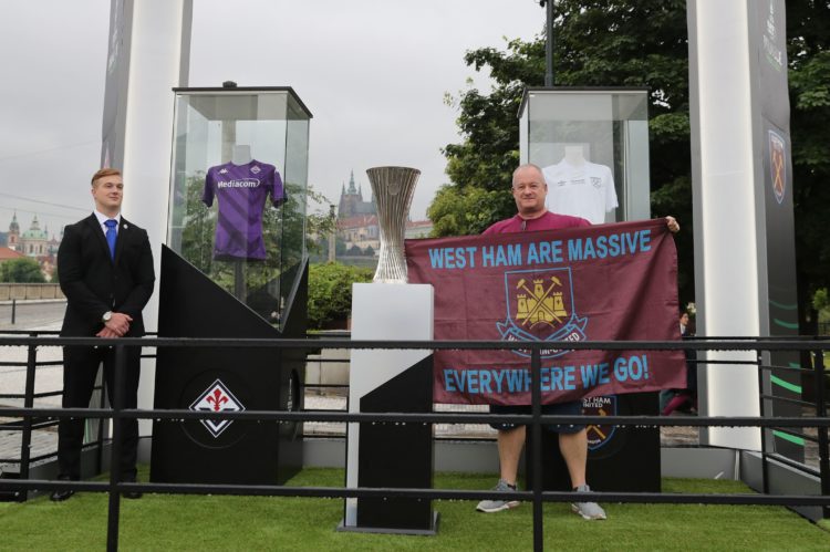 West Ham warned about Fiorentina ultras in ridiculous article ahead of Europa Conference League final