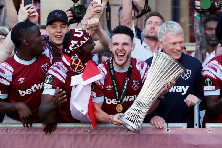 Watch: West Ham ace begs Declan Rice to stay with brilliant chant on open top bus parade