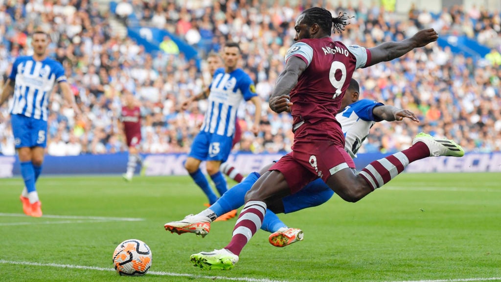 Brighton & Hove Albion v West Ham United - Premier League