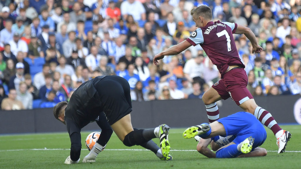 Brighton & Hove Albion v West Ham United - Premier League