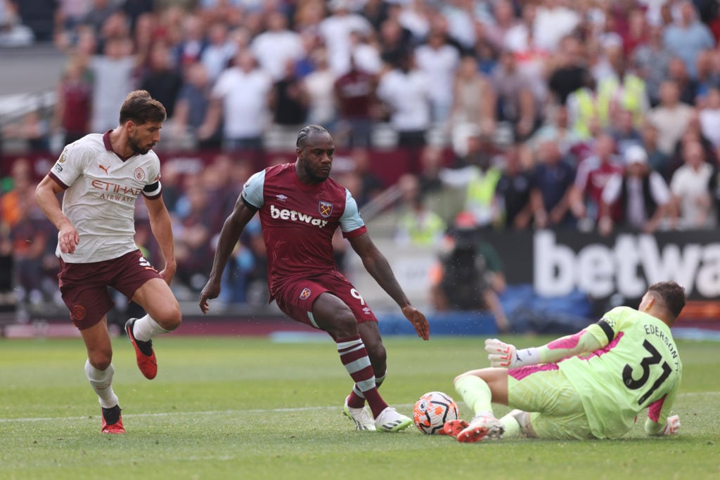 Michail Antonio has just made a quite frankly ridiculous prediction about West Ham