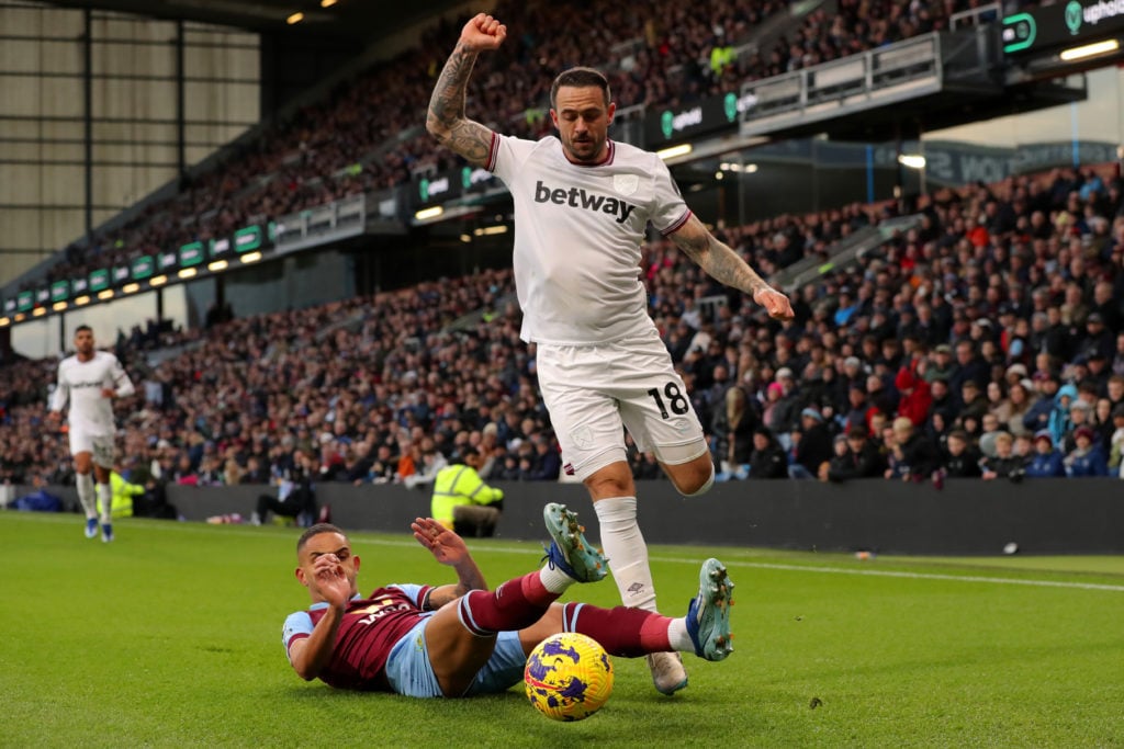 Burnley FC v West Ham United - Premier League