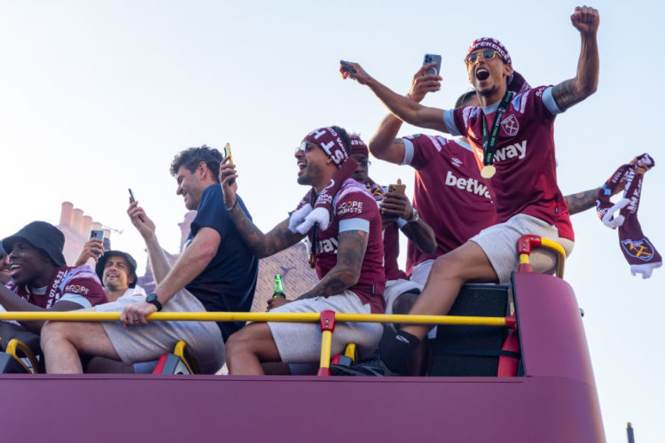 photo by Mark Kerrison/In Pictures via Getty Images