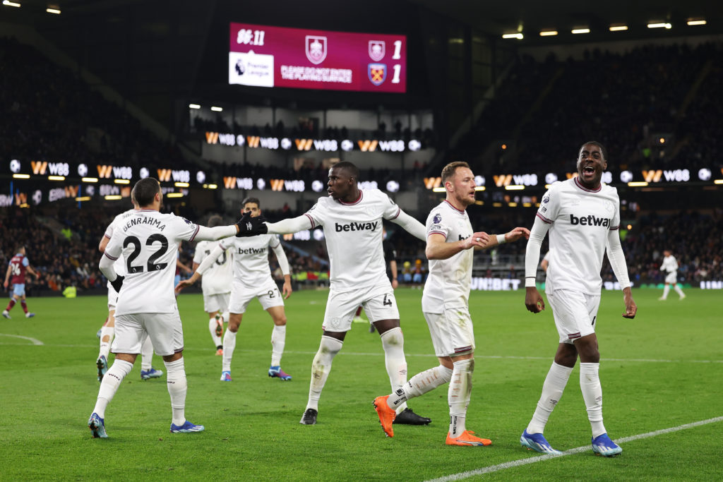 Burnley FC v West Ham United - Premier League