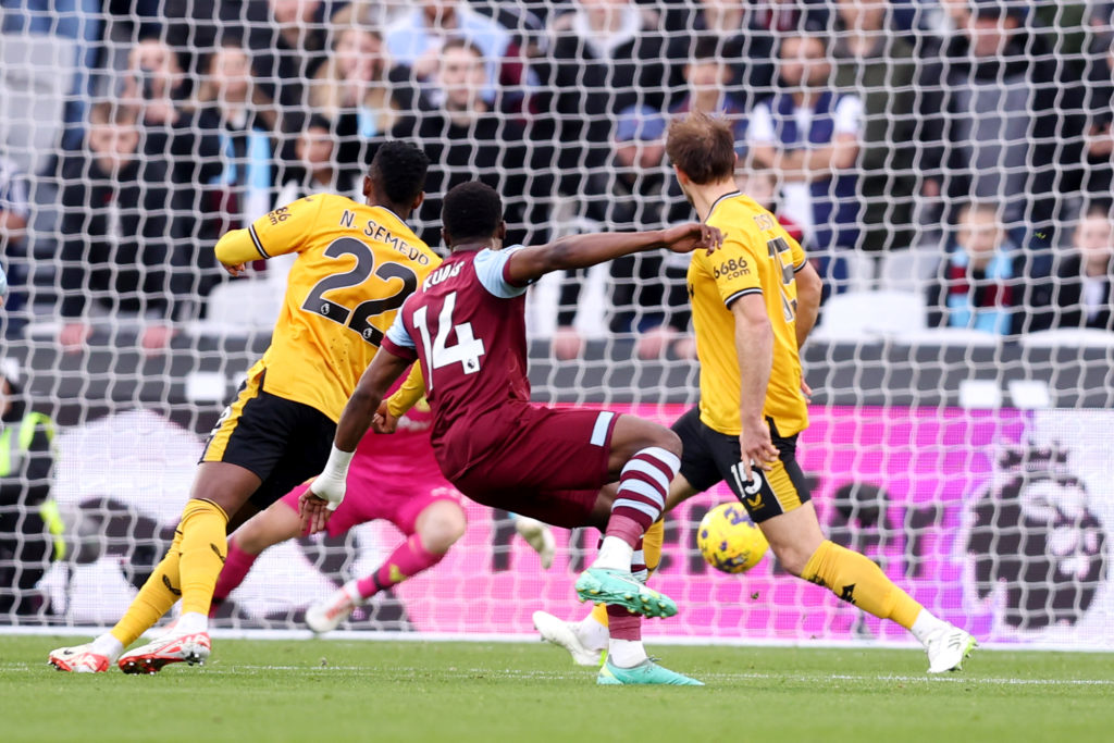 West Ham United v Wolverhampton Wanderers - Premier League