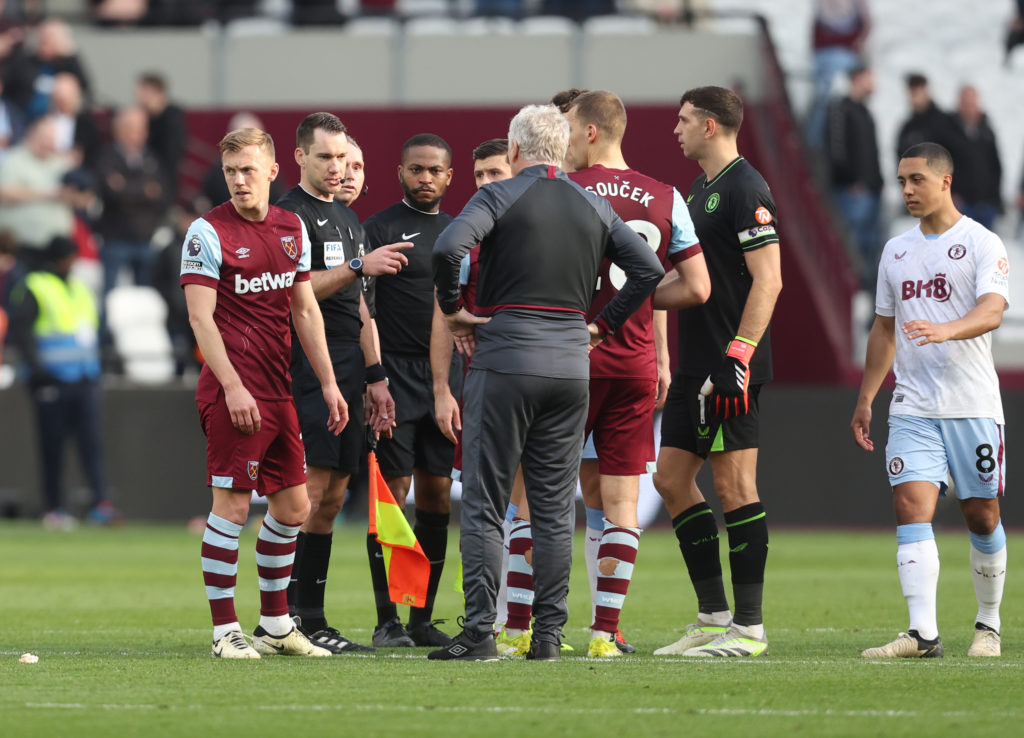 West Ham United v Aston Villa - Premier League
