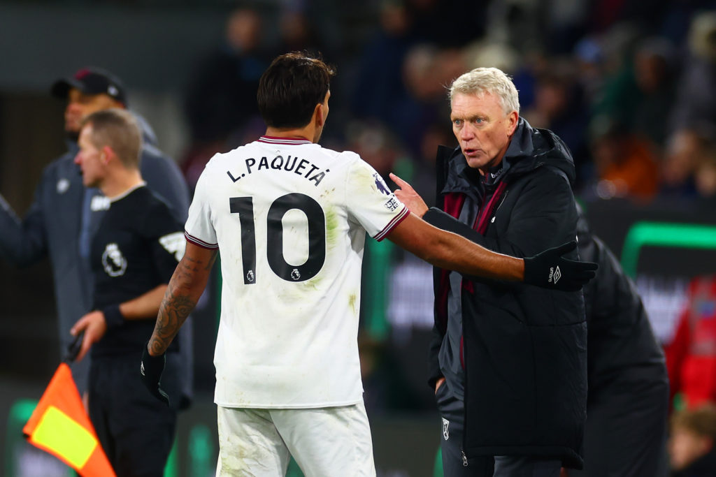 David Moyes delivers instructions to Lucas Paqueta during their time together at West Ham
