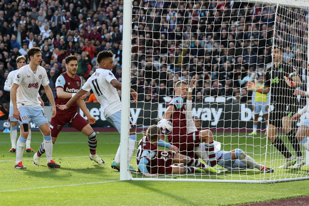 West Ham United v Aston Villa - Premier League