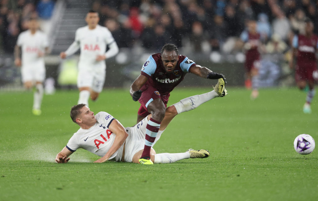 West Ham United v Tottenham Hotspur - Premier League