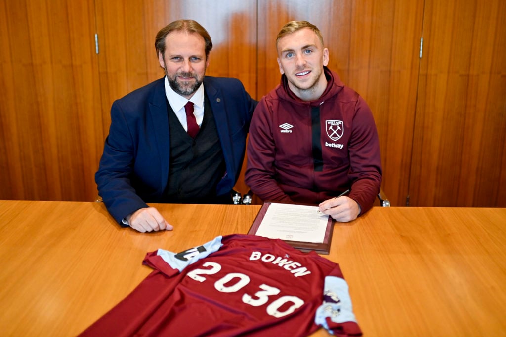 Jarrod Bowen signs a contract extension at West Ham United on October 08, 2023 in London, England.