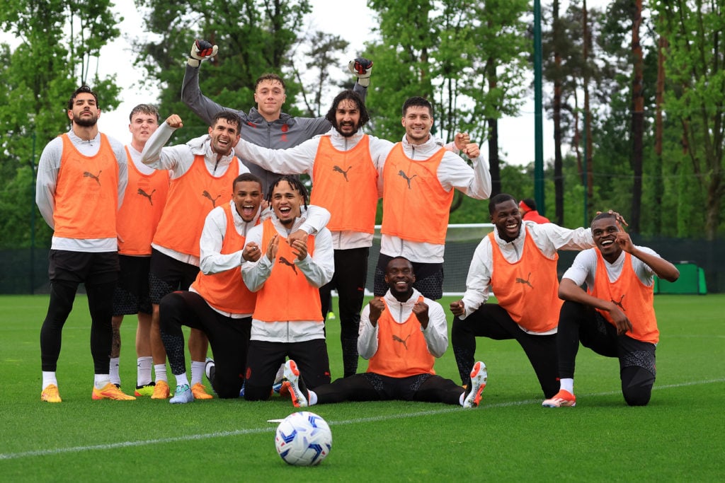 (L-R) Theo Hernandez of AC Milan, Alejandro Jimenez Sanchez, Christian Pulisic, Malick Thiaw, Lapo Nava, Noah Okafor, Yacine Adli, Luka Jovic, Fika...