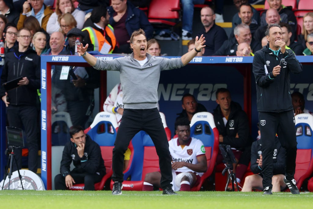 Julen Lopetegui, Manager of West Ham United, reacts during the Premier League match between Crystal Palace FC and West Ham United FC at Selhurst Pa...