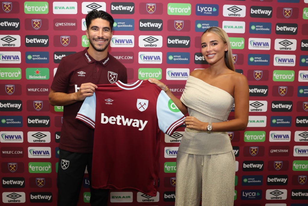 West Ham United Unveil New Signing