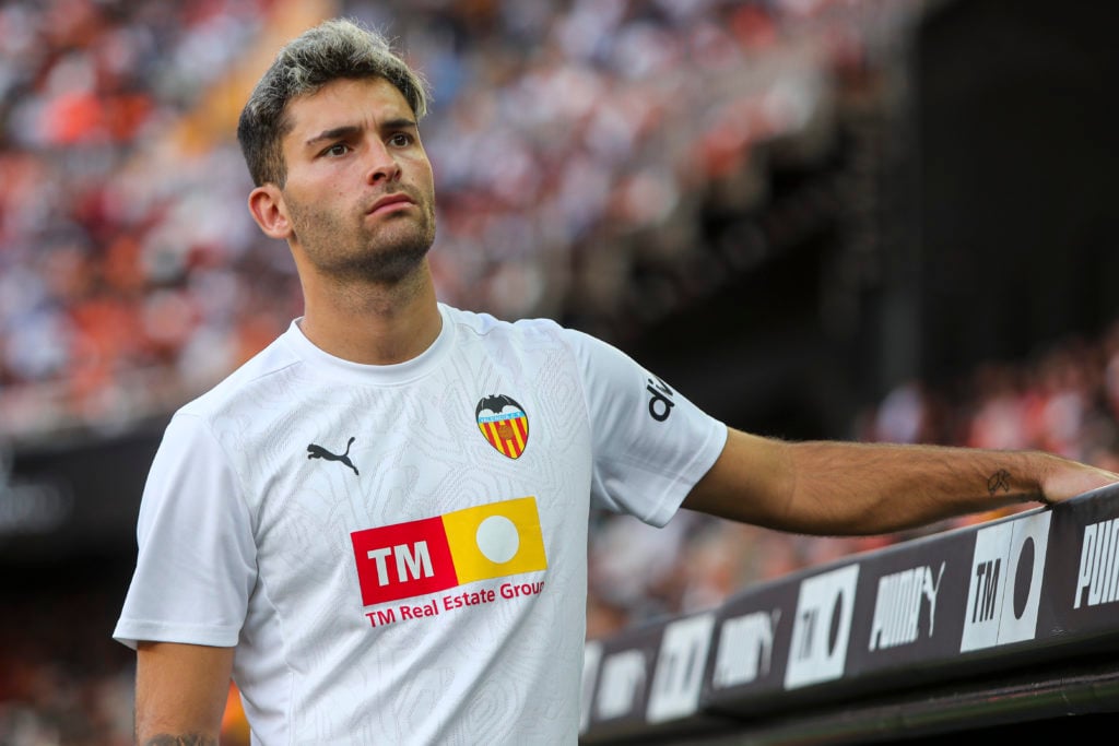 Hugo Duro of Valencia CF looks on during the Spanish league, La Liga EA Sports, football match played between Valencia CF and CA Osasuna at Mestall...