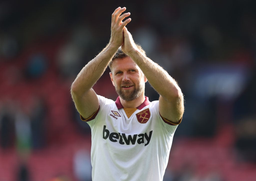 West Ham United's Niclas Fullkrug applauds the fans at the final whistle during the Premier League match between Crystal Palace FC and West Ham Uni...