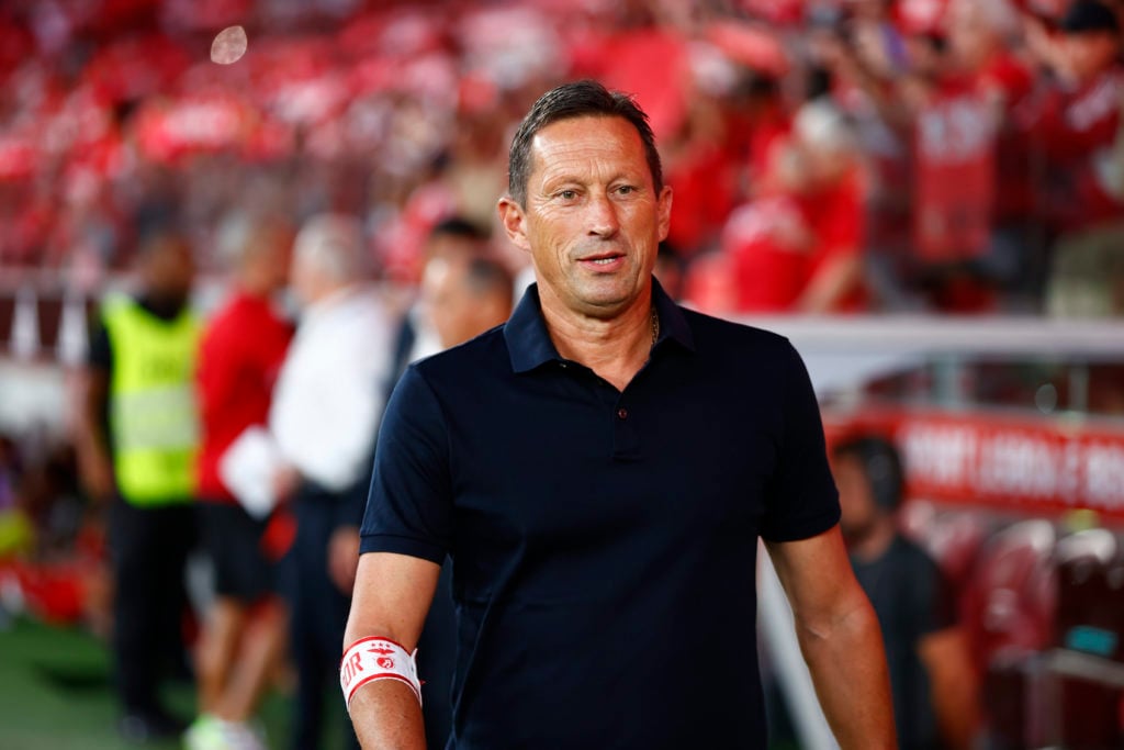 Roger Schmidt of SL Benfica looks on during the Liga Portugal Betclic match between SL Benfica and Casa Pia AC at Estadio da Luz on August 17, 2024...