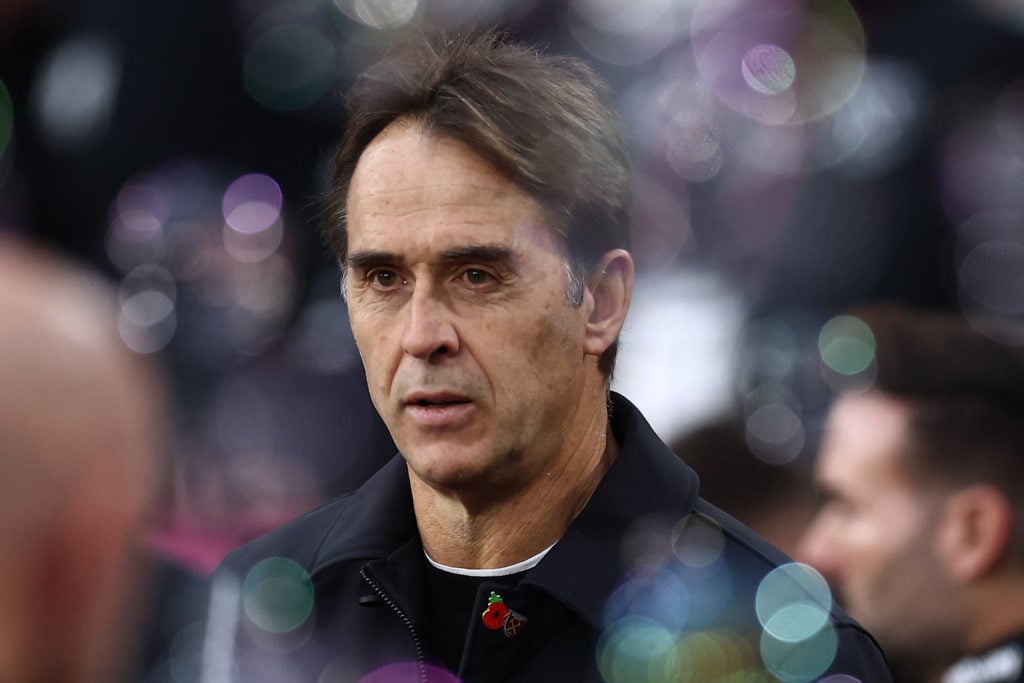 West Ham United's Spanish manager Julen Lopetegui arrives through the bubbles ahead of kick-off in the English Premier League football match betwee...