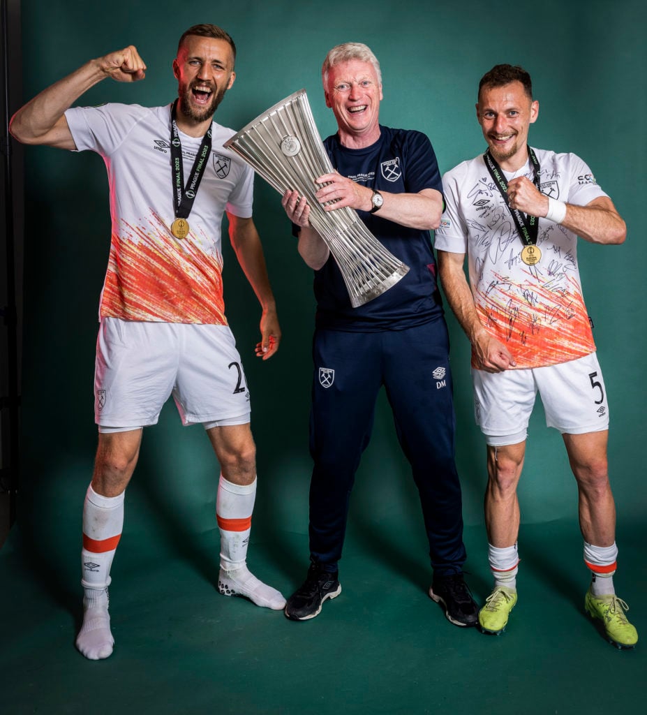 (EDITORS NOTE: Image has been digitally edited) Tomas Soucek, David Moyes, Manager of West Ham United and Vladimir Coufal of West Ham United pose f...