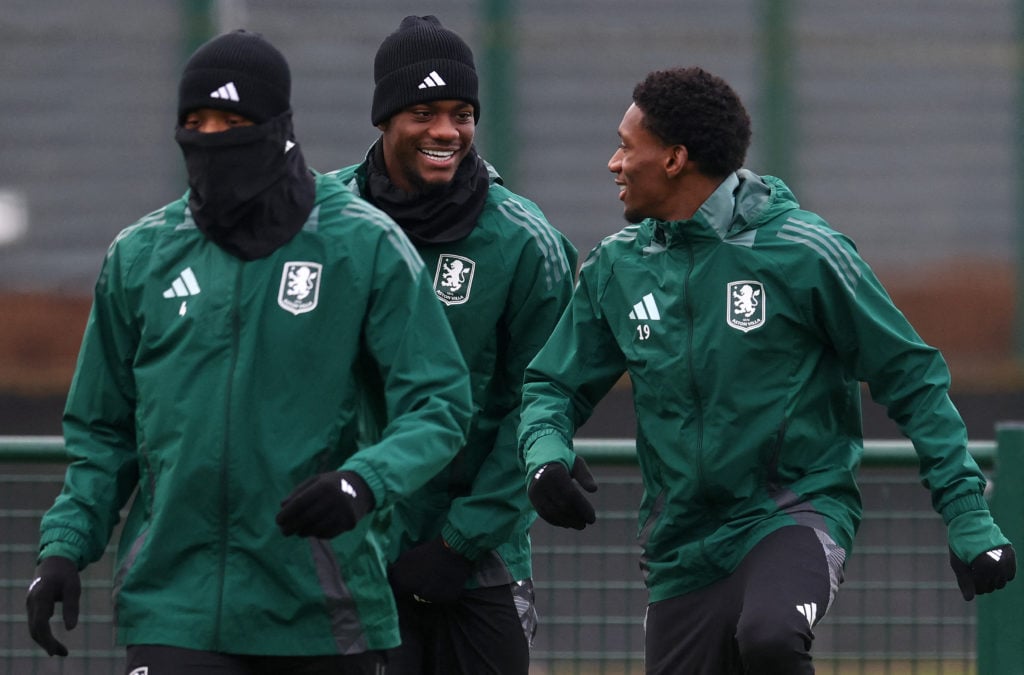 Aston Villa's English defender #04 Ezri Konsa (L), Aston Villa's Columbian striker #09 Jhon Duran (C) and Aston Villa's English midfielder #19 Jade...