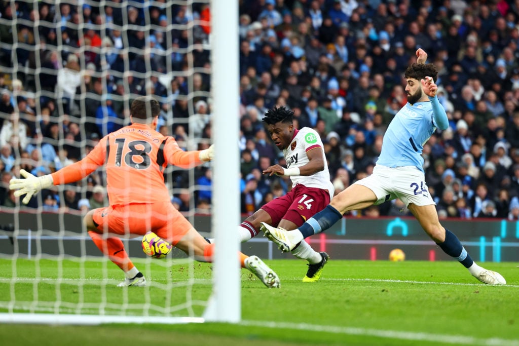 Manchester City FC v West Ham United FC - Premier League