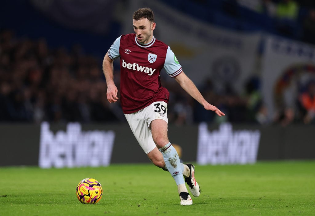 Andy Irving of West Ham United controls the ball during the Premier League match between Chelsea FC and West Ham United of FC of Stamford Bridge on Fe ...