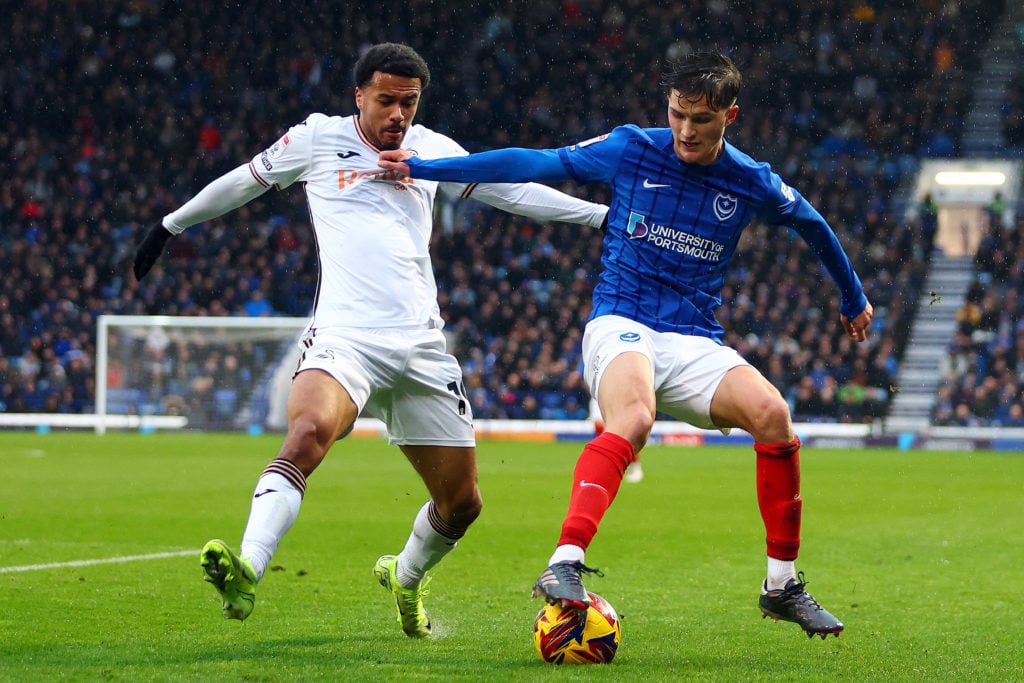 West Ham loanee Freddie Potts in action during Portsmouth FC v Swansea City AFC - Sky Bet Championship