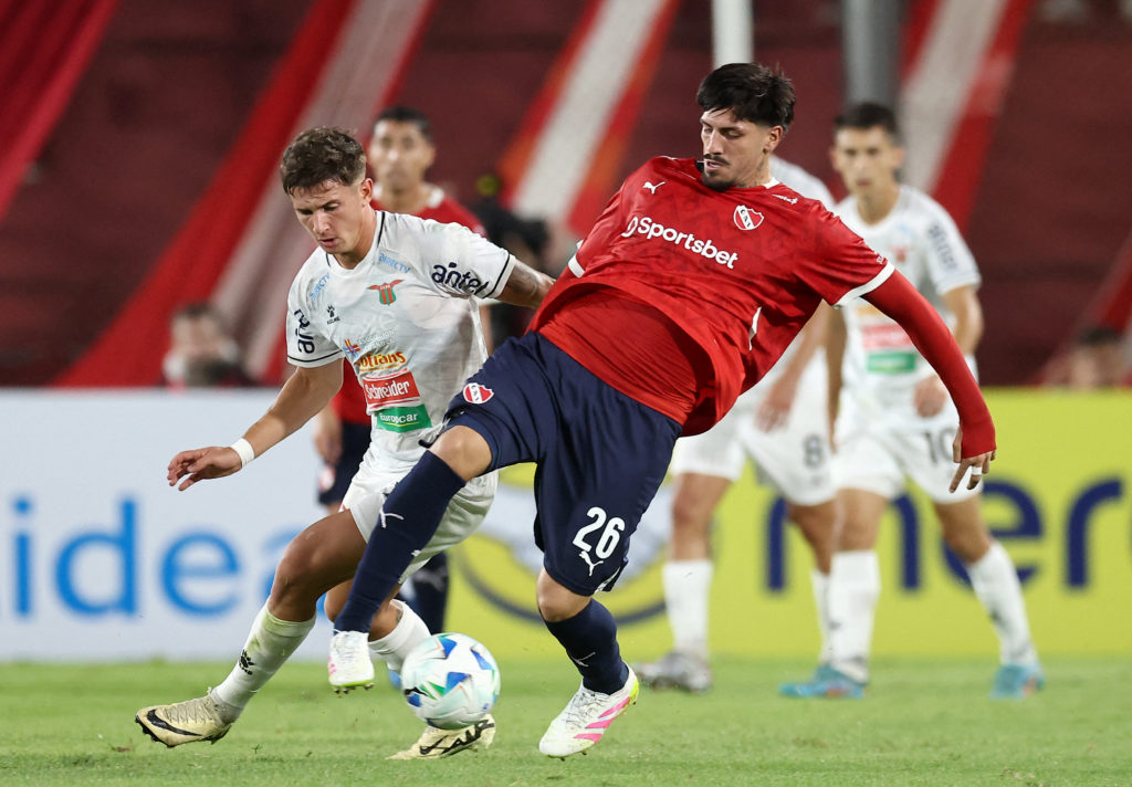 FBL-SUDAMERICANA-INDEPENDIENTE-BOSTON