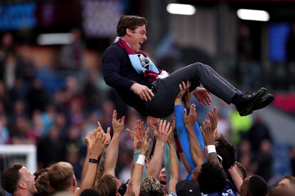 Scott Parker celebrates after Burnley FC v Sheffield United FC in the Sky Bet Championship