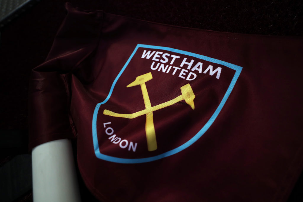 The West Ham badge on a corner flag as he rustles in the wind