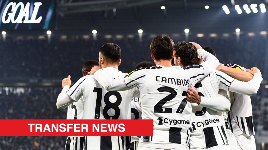 Image showing the Juventus players celebrating in a Serie A match