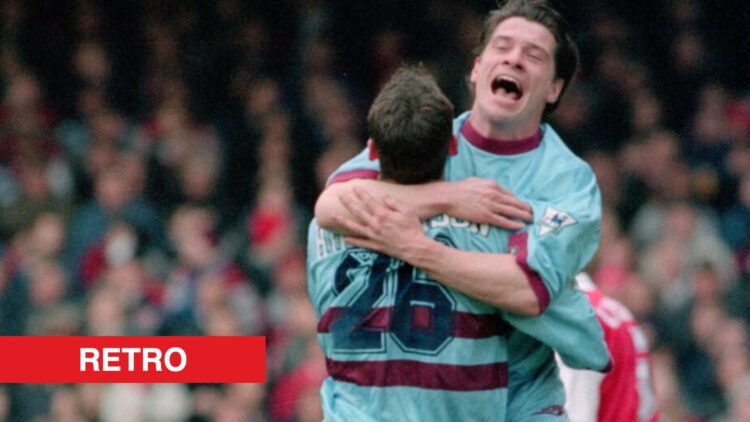 Image showing Tony Cottee and Don Hutchison celebrating during Arsenal v West Ham United