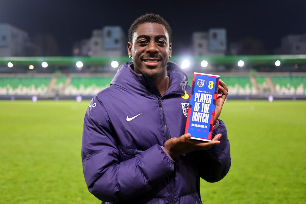 Divin Mubama with the Man of the Match award after Slovakia v England - UEFA European Under-21 Championship Qualifier